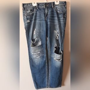 * Silver Distressed Boyfriend Jean Capris 29x26
